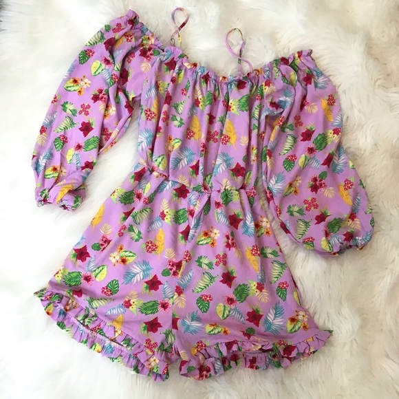 Romeo & Juliet Couture Pink Floral Long Sleeve Cold Shoulder Romper - Picture 9 of 12